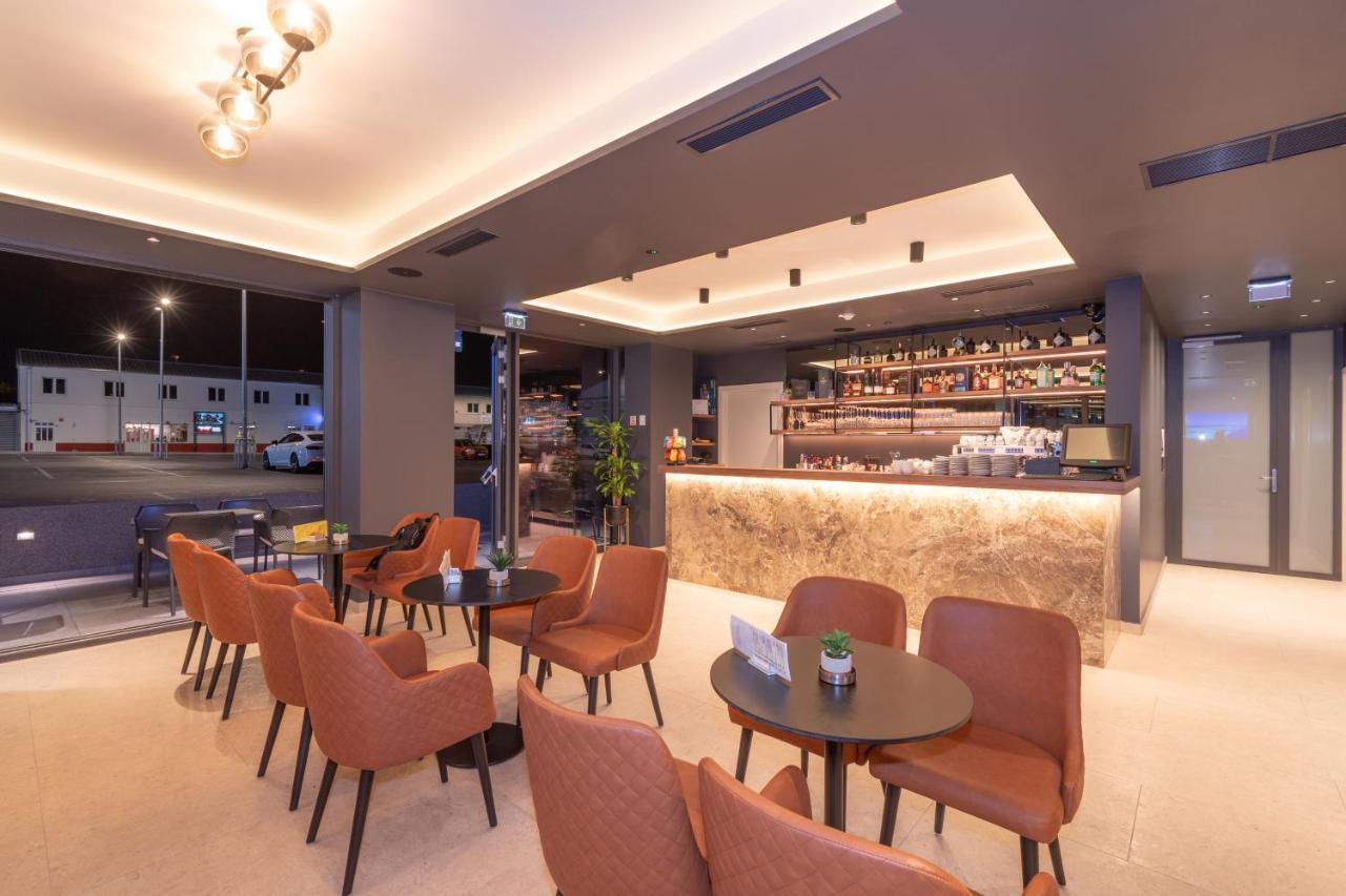 Hotel Batuda สปลิท ภายนอก รูปภาพ